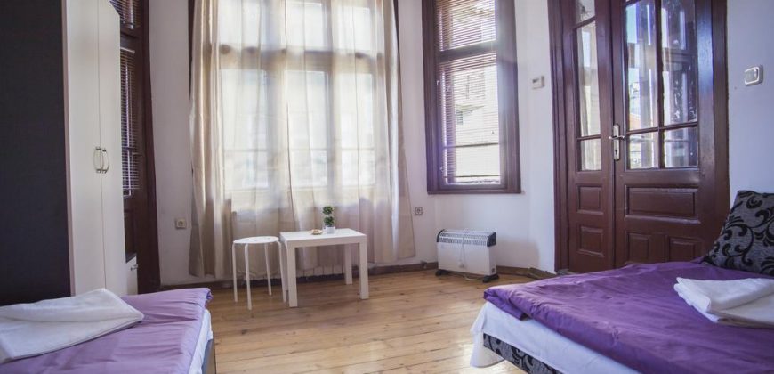 Affittasi palazzina di 4 piani nel centro di Sofia
