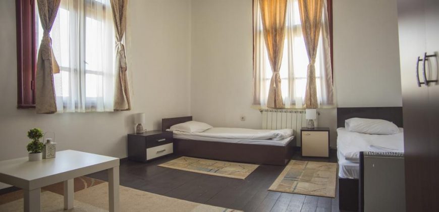 Affittasi palazzina di 4 piani nel centro di Sofia