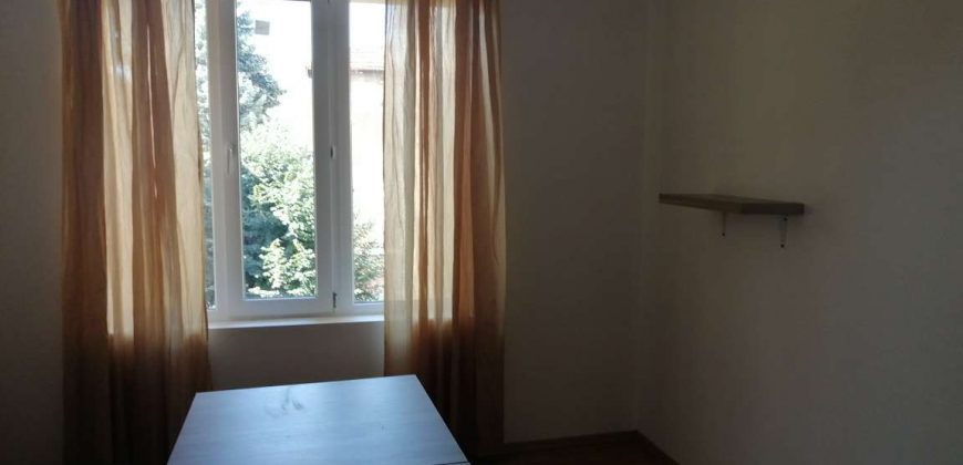 Affittasi appartamento 65m2 – piano 3 al centro