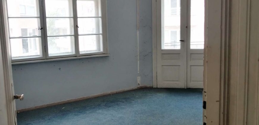 Piano di casa al centro