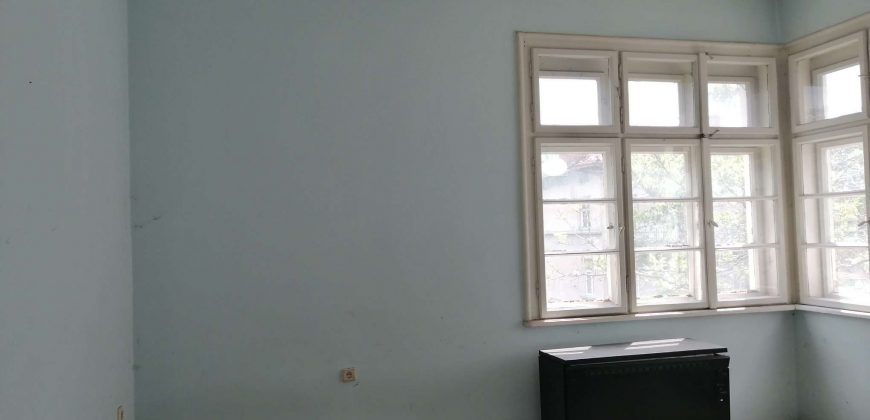 Piano di casa al centro