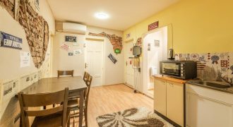 Affittasi piano di casa 140m2 al centro