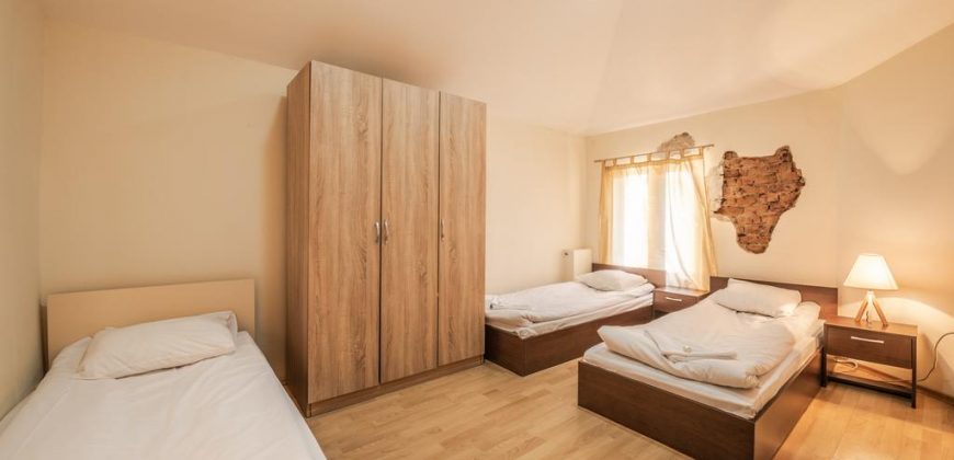 Affittasi piano di casa 140m2 al centro