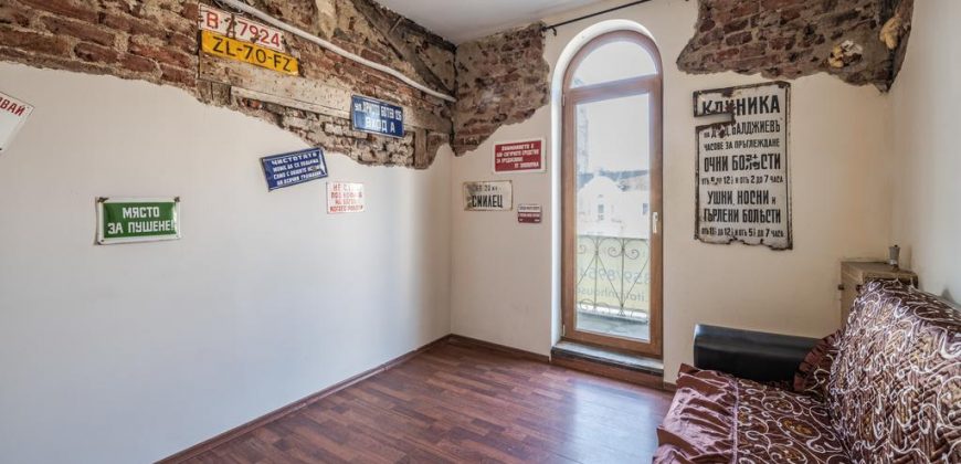 Affittasi piano di casa 140m2 al centro
