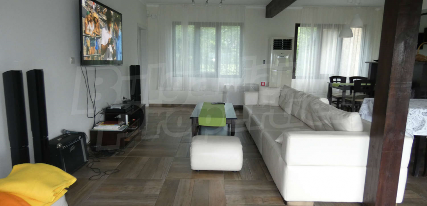 HOTEL Lago Iskar