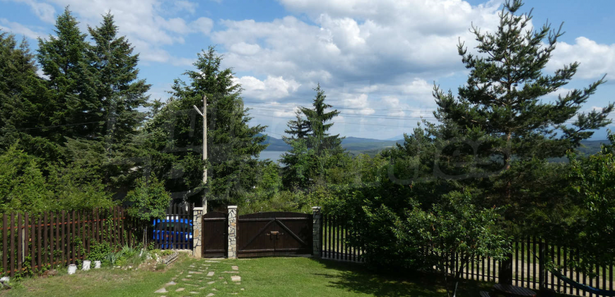 HOTEL Lago Iskar